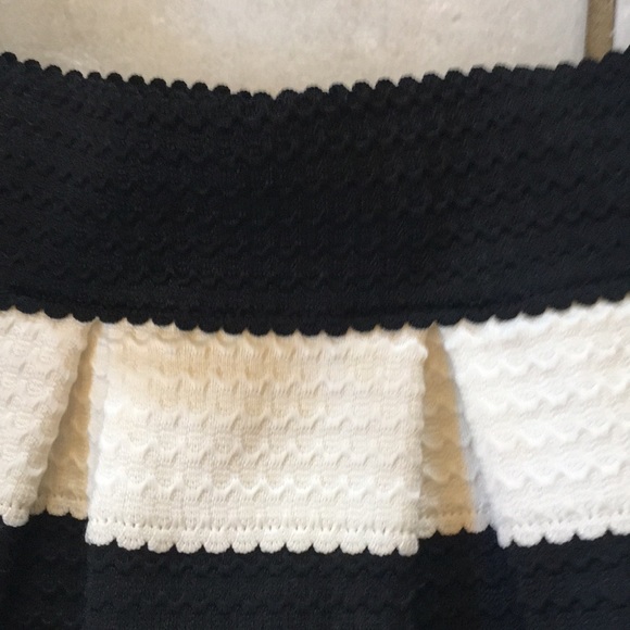 PLEATED SKIRT - Picture 6 of 7